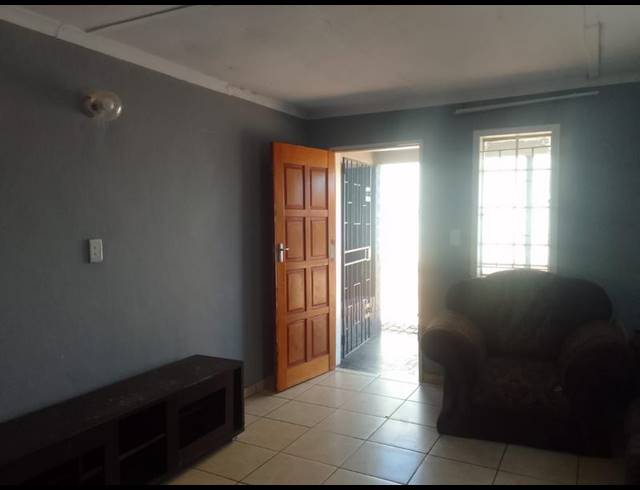 3 BEDROOM HOUSE FOR SALE IN ENNERDALE SOUTH